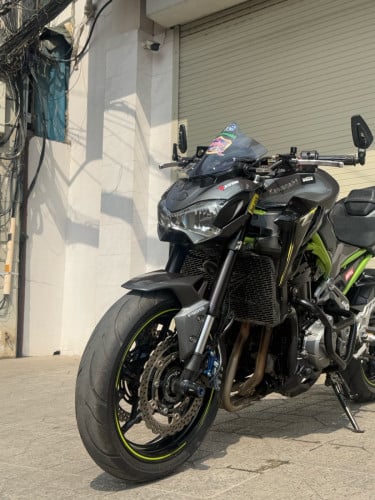 Kawasaki Z900