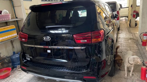 Kia Carnival 2020 first owner buy New Urgent sale!!!