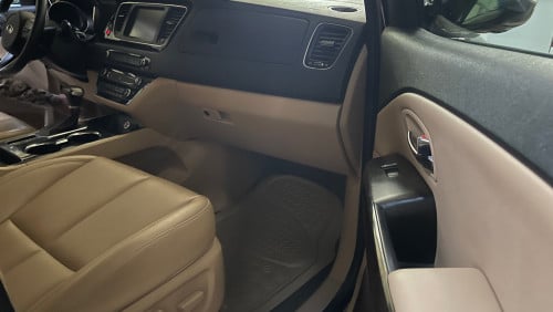 Kia Carnival 2020 first owner buy New Urgent sale!!!