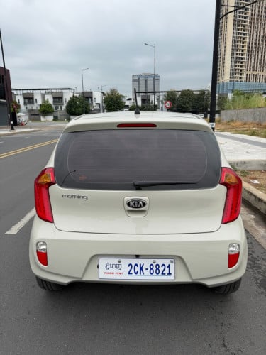 Kia morning 013 full ម្ចាស់ដេីមផ្ទាល់ចង់លក់វិញ