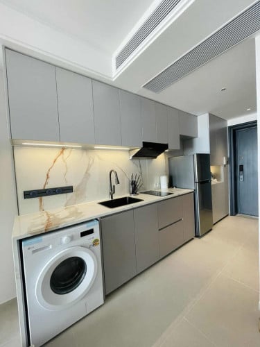 Lavista one for rent