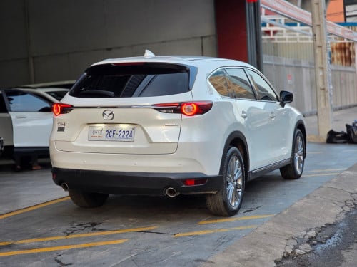 MAZDA CX8
