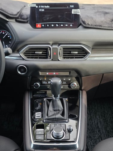 MAZDA CX8