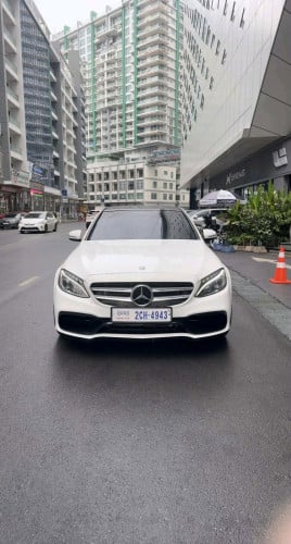 Mercedes C300 បង់រំលោះសុទ្ធ 100%