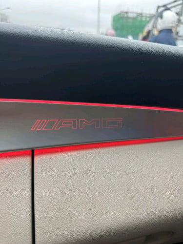 Mercedes C300 បង់រំលោះសុទ្ធ 100%