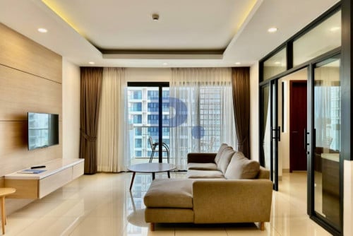 Modern 2 Bedrooms Apartment for RENT near BKK1 with Gym and Pool