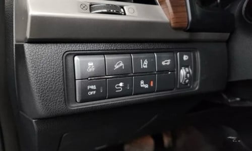 Rexton SUV 2018