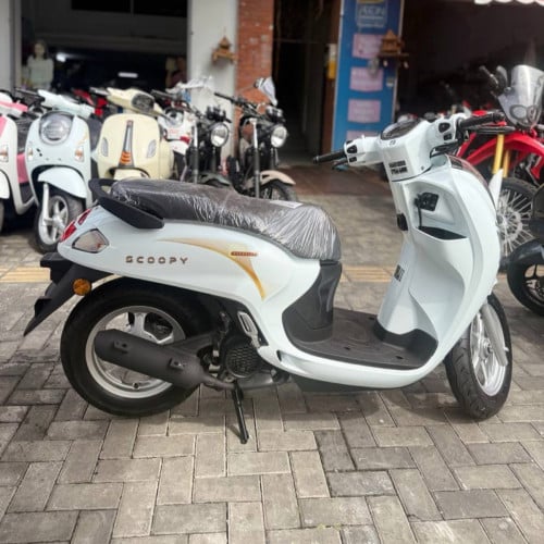 SCOOPY 2750