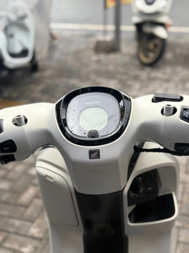 SCOOPY 2750