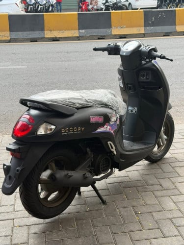 SCOOPY 2750