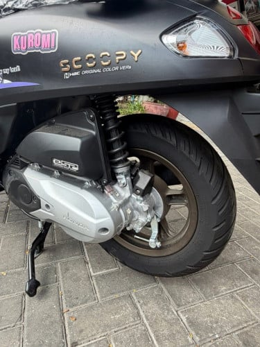 SCOOPY 2750