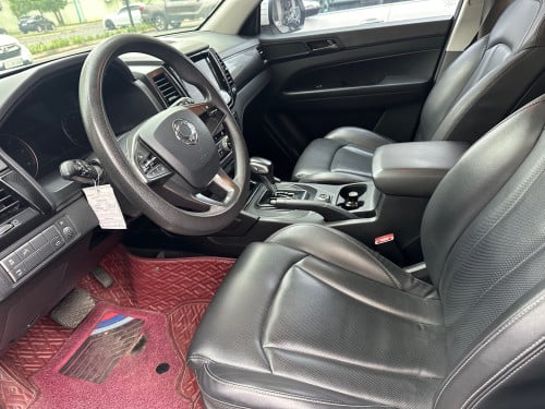 Ssangyong Rexton sports
