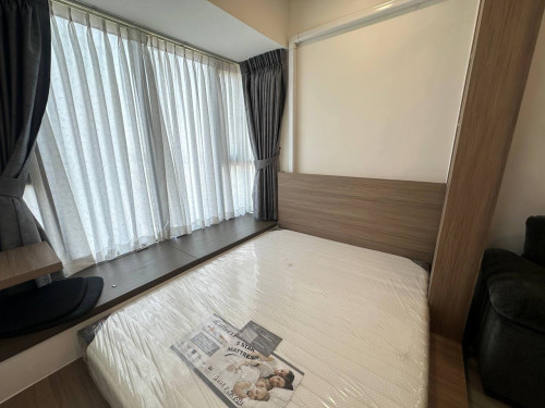 Studio for rent