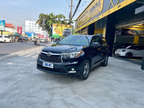 TOYOTA Highlander Limited 2015 7កៅអី
