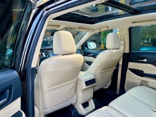 TOYOTA Highlander Limited 2015 7កៅអី