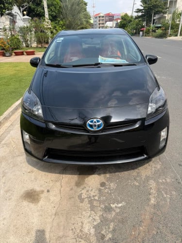 Toyota Prius 010 ឡានមូល ក្រដាស់ពន្ធ