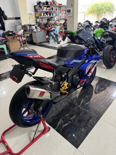 Yamaha R6 2017 ABS full tax paper