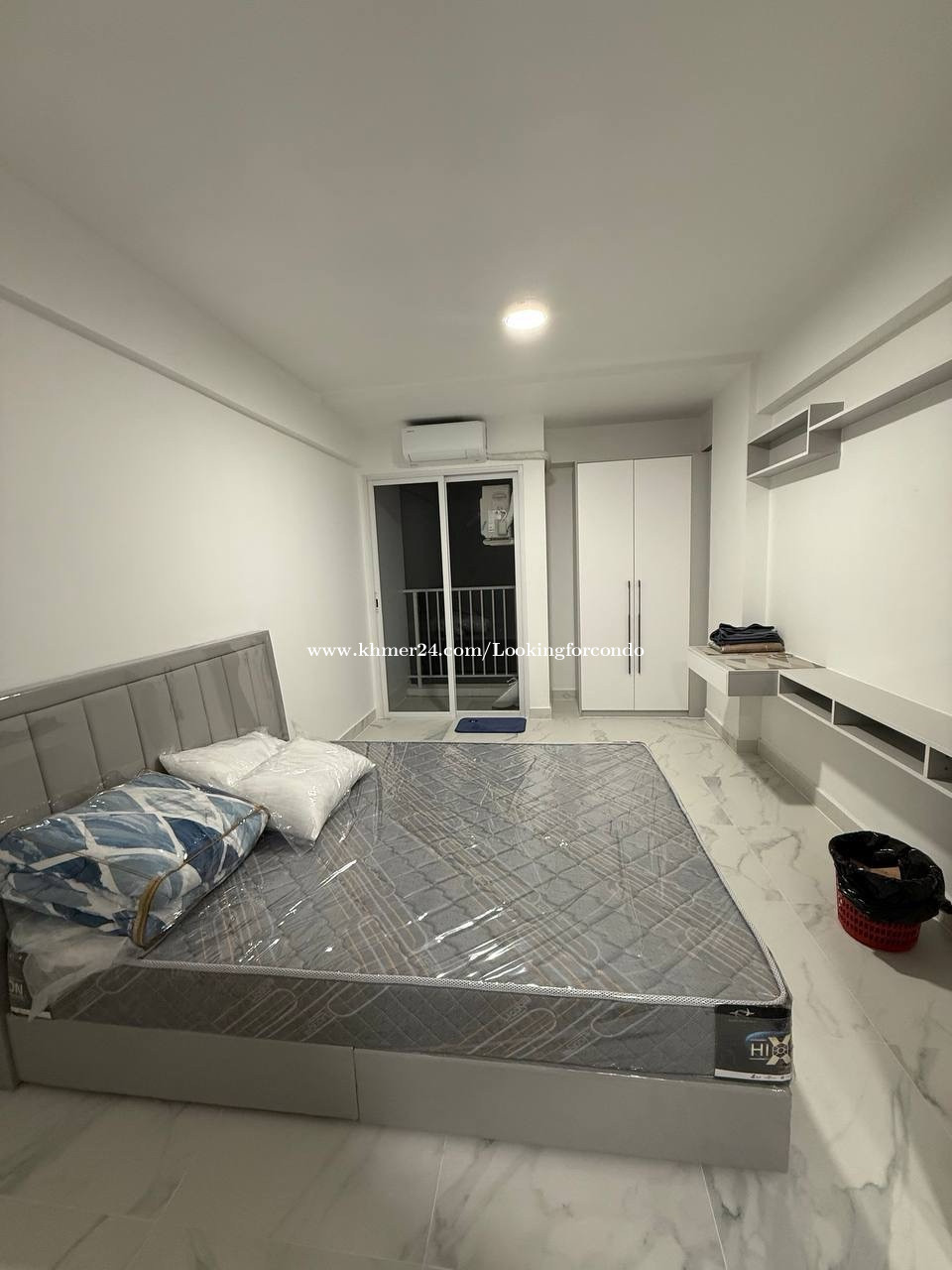 Studio Room for Rent