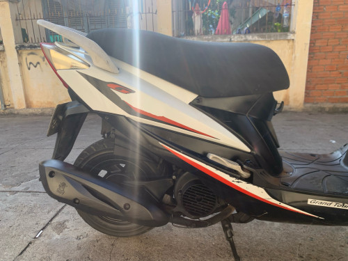 ម៉ូតូលក់