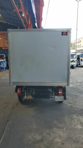 លក់ប្រញ៉ាប់កង់បីទ្រុង023