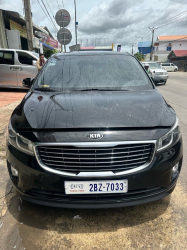 KIA CARNIVAL ឆ្នាំ2016 ឡានថ្មីស្អាត 18500$ចចារ
