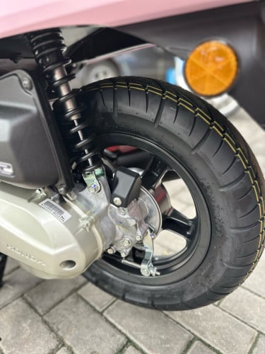 វៃដូរបង់រំលស់HONDA SCOOPYឆ្នាំ2026ថ្មីក្រុមហ៊ុន100%ស្មាតឃី