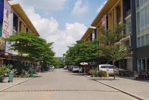 ផ្ទះអាជីវកម្ម Orkide