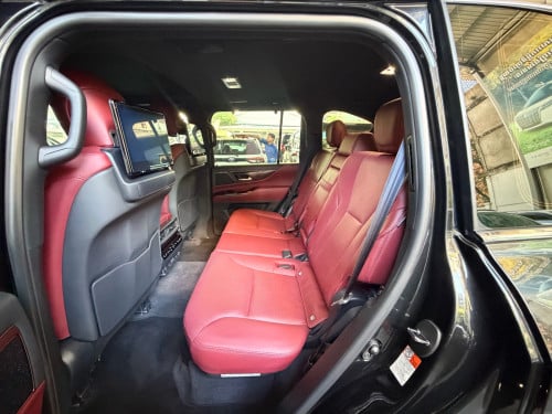 🚖 lexus LX600 turbo sport ឆ្នាំ2024