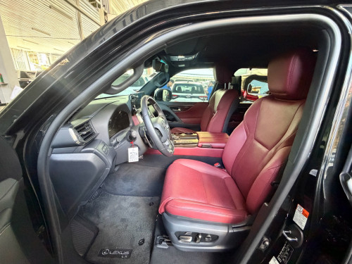 🚖 lexus LX600 turbo sport ឆ្នាំ2024