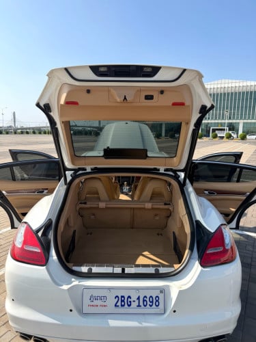 2012 Porsche 4S Panamera full