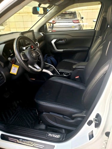 2023 TOYOTA RAIZE 18500km
