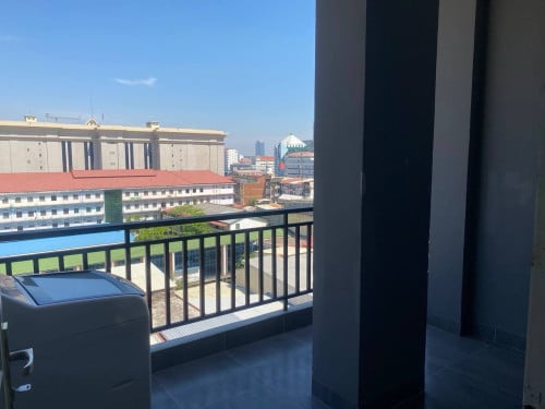 250$ close to Olympic mall city