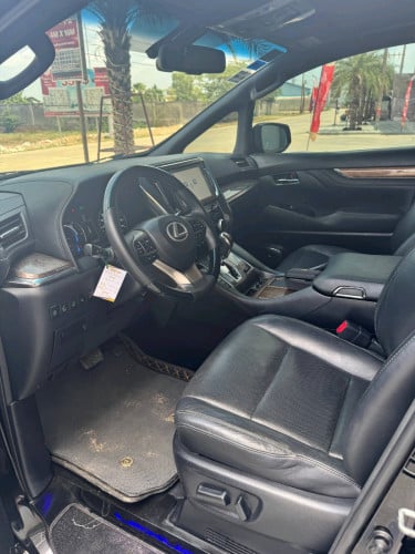 Alphard015 ឡើង022LM350h full មានលុយ23000$ដកឡានបានភ្លាម