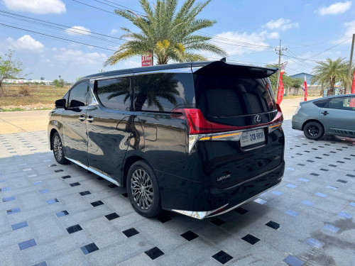 Alphard015 ឡើង022LM350h full មានលុយ23000$ដកឡានបានភ្លាម