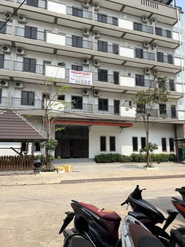 Building for Rent - Krong PoiPet