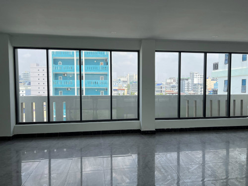 Building for Rent - Krong PoiPet