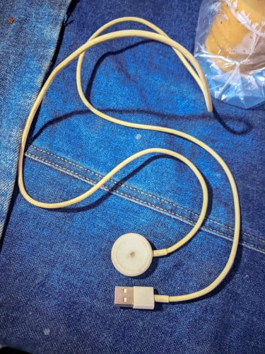 Iwatch 3 ខ្សែនាឡិកាសល់1នឹងខ្សែសាក original