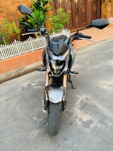 KAVASAKI (590$)2016 125cc have id card