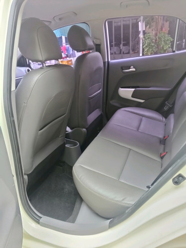 Kia morning 017 GT-line full options ខ្ចីញេញ