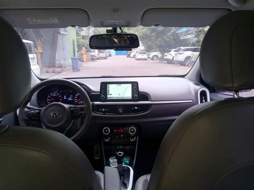 Kia morning 017 GT-line full options ខ្ចីញេញ
