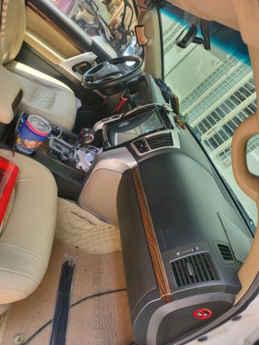 Landcruer2010 ឡើង021