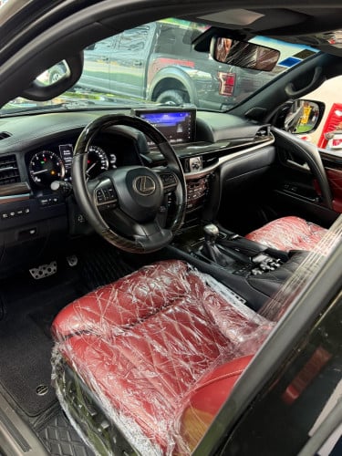 Lexus Lx570 MBS ( 2019 ) នៅថ្មីខ្លាំង​ , ថ្នាំហ្សុីន​មួយជុំ​ Plate…