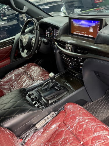 Lexus Lx570 MBS ( 2019 ) នៅថ្មីខ្លាំង​ , ថ្នាំហ្សុីន​មួយជុំ​ Plate…