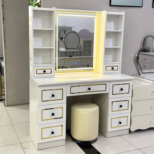 Makeup vanities sets