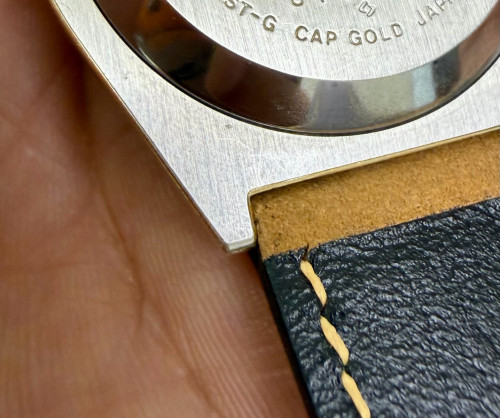 Original Ultra Rare Vintage SEIKO GRAND Quartz Cap-Gold Yellow Gold Dial Day-Date JDM 1978 - Con 90%
