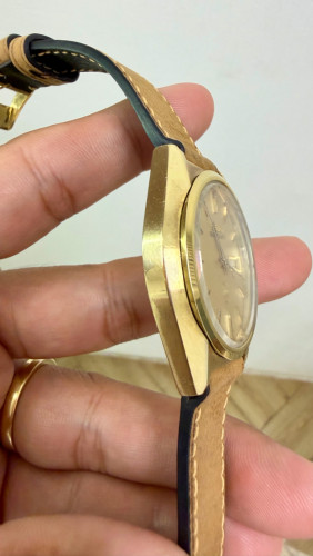 Original Ultra Rare Vintage SEIKO GRAND Quartz Cap-Gold Yellow Gold Dial Day-Date JDM 1978 - Con 90%