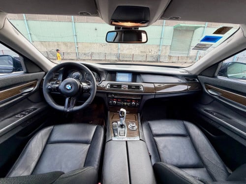 sell bmw 7series 2012 upgrade 2021តួវែង