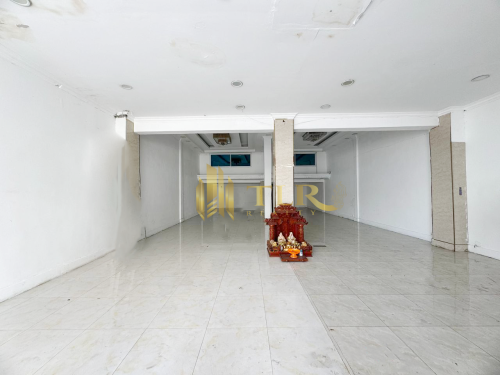Shophouse for Rent