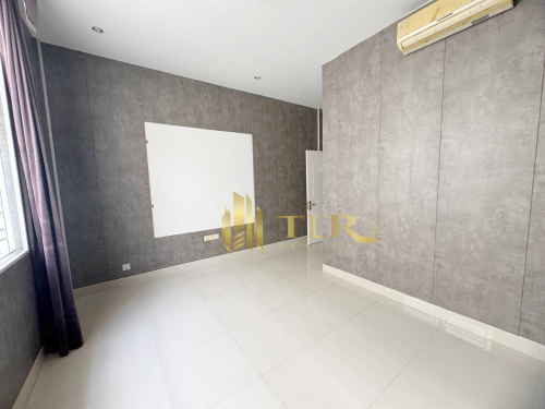Shophouse for Rent