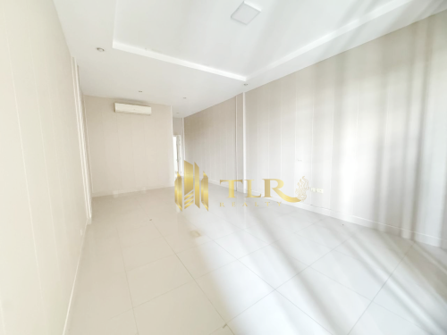 Shophouse for Rent